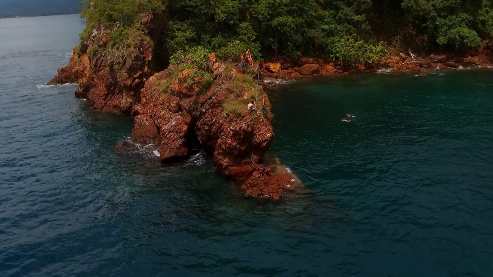 Featured image for “Dreamsea Costa Rica – Cliff Jumping In Paradise! (VIDEO)”